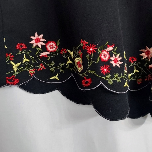 Shein black with floral embroidery.  Plus Size 2XL - Picture 3 of 8
